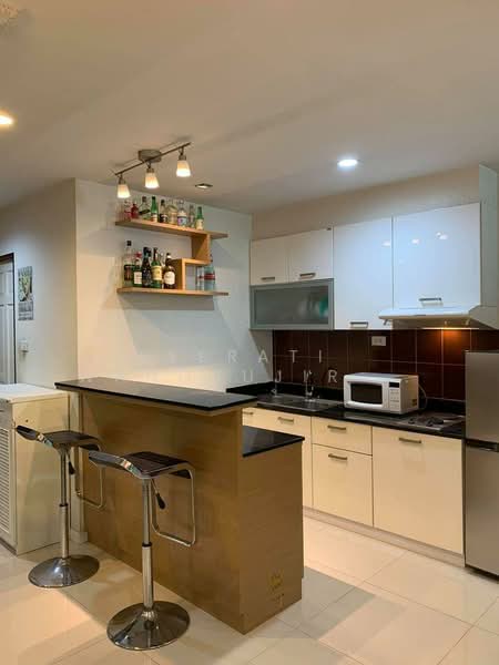 Sukhumvit Living Town, Bangkok, 299 Sukhumvit 21 Road, Khlongtoei Nua, Watthana, Bangkok, 1 Bedroom, 57 sqm, Condo For Rent, by Keerati Wangrujirakul, 500300884 - DDproperty.com