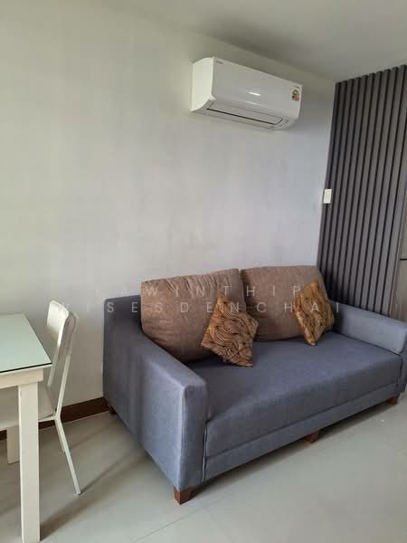 The Clover Thonglor Residence, Bangkok, Soi Sukhumvit 55, Khlong Tan Nua, Watthana, Bangkok, 1 Bedroom, 37 sqm, Condo For Rent, by Kawinthip Wisesdenchai, 500300900 - DDproperty.com