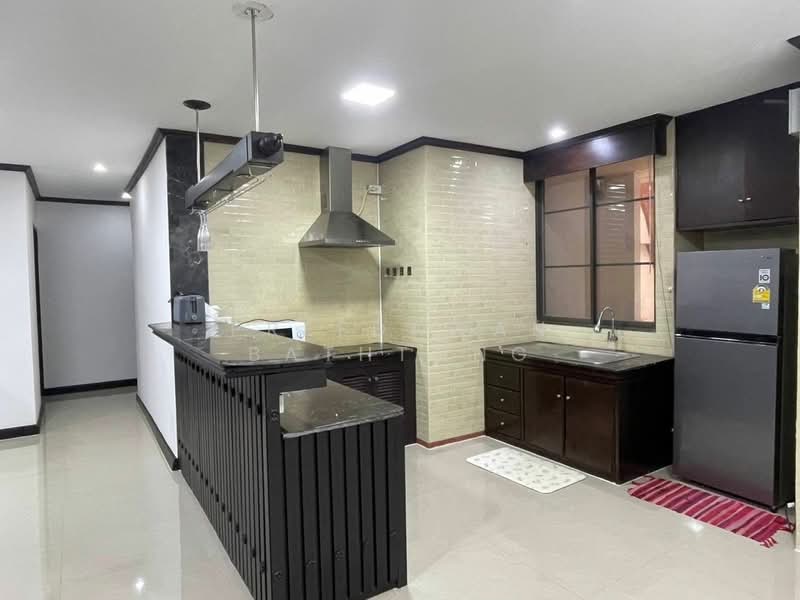 Panchalae Boutique Residence, Chon Buri (Pattaya), 46 Jomtien Beach Road, Nong Pru, Bang Lamung (Pattaya), Chon Buri (Pattaya), 2 Bedrooms, 130 sqm, Condo For Rent, by Preedawan Bathtong, 500300918 - DDproperty.com