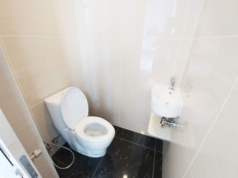 Park Origin Phrom Phong (Park 24), Bangkok, 68 Soi Sukhumvit 24, Khong Tan, Khlong Toei, Bangkok, 1 Bedroom, 29 sqm, Condo For Rent, by Kawinthip Wisesdenchai, 500300954 - DDproperty.com