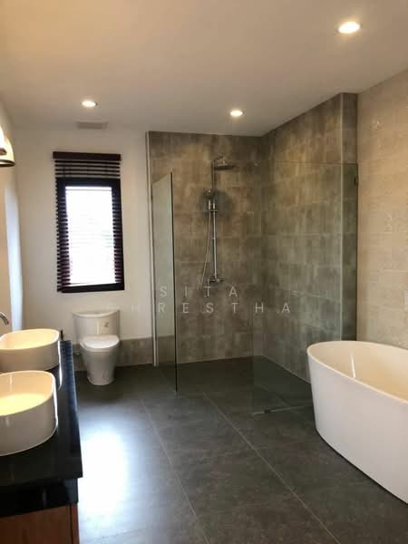 Phutara Estate, Chon Buri (Pattaya), 99 Pattanakarn Road, Nong Pru, Bang Lamung (Pattaya), Chon Buri (Pattaya), 4 Bedrooms, 593 sqm, Villa For Rent, by Sita Shrestha, 500300979 - DDproperty.com