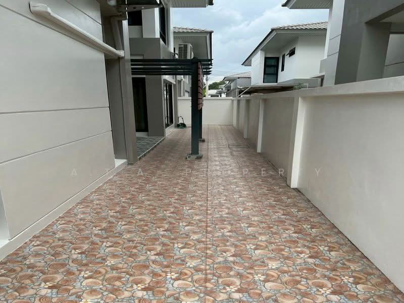 The Complete Sriracha, Chon Buri (Pattaya), ไร่กล้วย, Surasak, Si Racha, Chon Buri (Pattaya), 3 Bedrooms, 200 sqm, Single Detached House For Rent, by A.T.A. Property, 500300981 - DDproperty.com