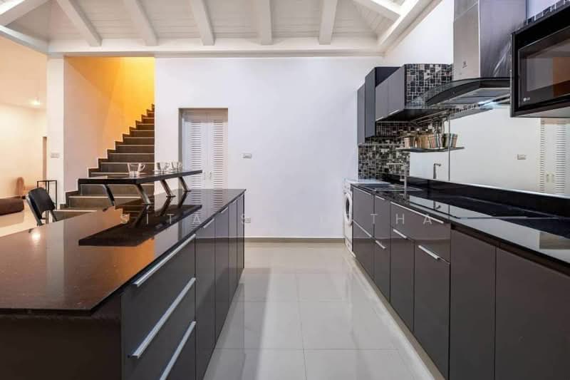 undefined, Chon Buri (Pattaya), Nong Pru, Bang Lamung (Pattaya), Chon Buri (Pattaya), 6 Bedrooms, 490 sqm, Single Detached House For Rent, by Sita Shrestha, 500300991 - DDproperty.com