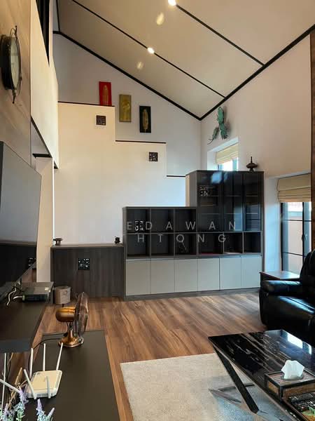 4-BR House, Chon Buri (Pattaya), Poong, Bang Lamung (Pattaya), Chon Buri (Pattaya), 4 Bedrooms, 325 sqm, Single Detached House For Rent, by Preedawan Bathtong, 500300992 - DDproperty.com