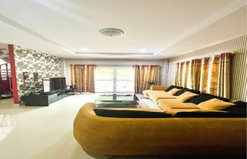 3-BR House, Chon Buri (Pattaya), Huai Kapi, Muang Chon Buri, Chon Buri (Pattaya), 3 Bedrooms, 204 sqm, Single Detached House For Rent, by Sita Shrestha, 500301034 - DDproperty.com