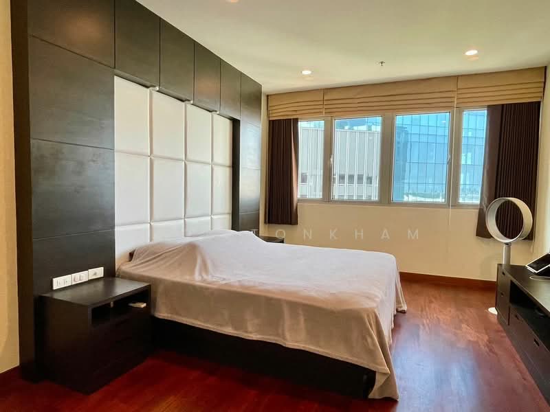 The Star Estate @ Narathiwas, Bangkok, 188 Naradhiwas Rajanagarindra Rd, Chong Nonsi, Yan Nawa, Bangkok, 2 Bedrooms, 110 sqm, Condo For Sale, by Isika Tonkham, 500301068 - DDproperty.com