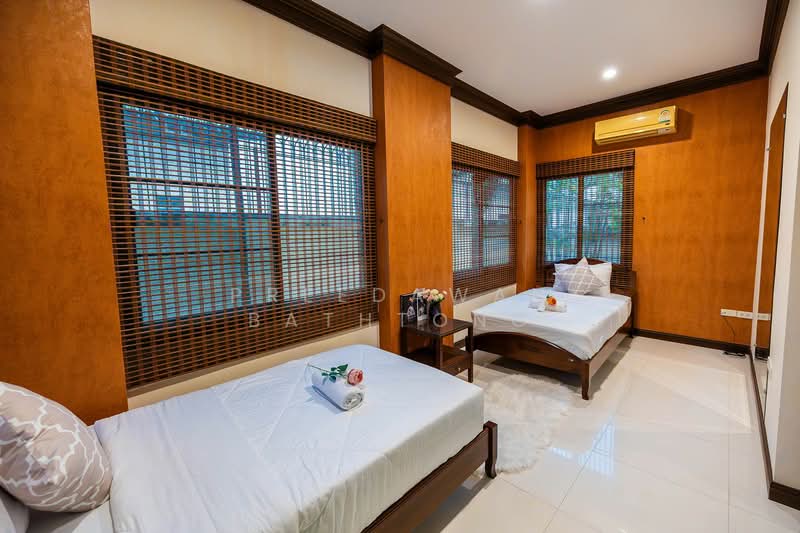 4-BR House, Chon Buri (Pattaya), Nong Pru, Bang Lamung (Pattaya), Chon Buri (Pattaya), 4 Bedrooms, 500 sqm, Single Detached House For Rent, by Patchara Srisak, 500301072 - DDproperty.com