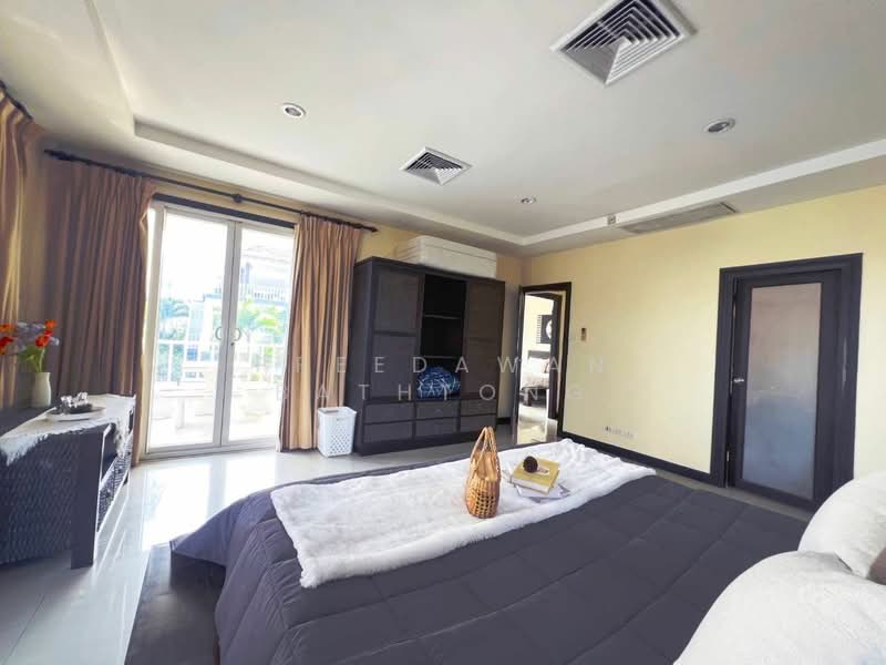 2-BR Villa, Chon Buri (Pattaya), Nong Pru, Bang Lamung (Pattaya), Chon Buri (Pattaya), 2 Bedrooms, 220 sqm, Villa For Rent, by Patchara Srisak, 500301076 - DDproperty.com