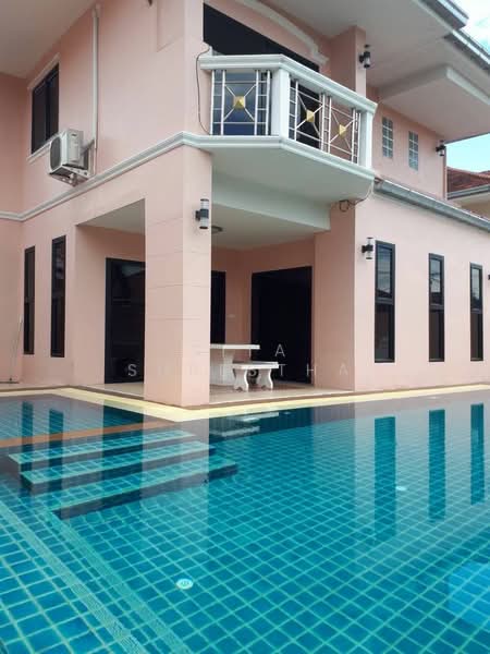 View Point Village, Chon Buri (Pattaya), Pattaya City, Bang Lamung, Bang Lamung (Pattaya), Chon Buri (Pattaya), 6 Bedrooms, 365 sqm, Single Detached House For Rent, by Sita Shrestha, 500301091 - DDproperty.com