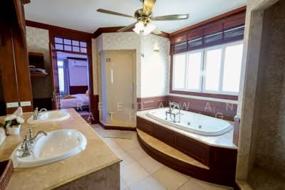 ขาย - Siam Royal View : สยาม รอยัล วิว, ชลบุรี