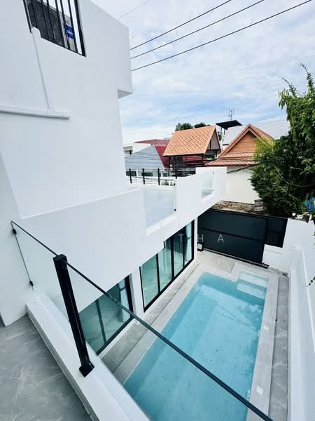 undefined, Chon Buri (Pattaya), Nong Pru, Bang Lamung (Pattaya), Chon Buri (Pattaya), 5 Bedrooms, 200 sqm, Villa For Sale, by Sita Shrestha, 500301130 - DDproperty.com