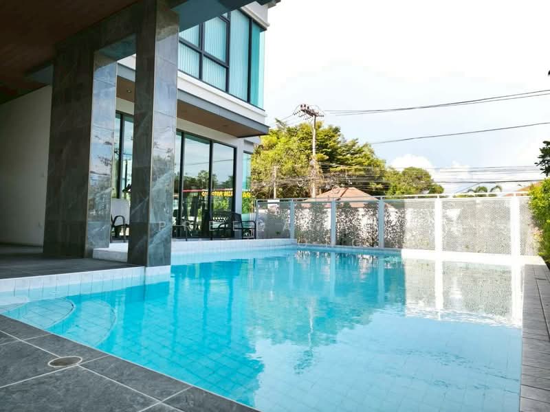 The Grand 9 : เดอะ แกรนด์ 9, ชลบุรี, หนองปรือ, บางละมุง, ชลบุรี, 180 ตร.ม., บ้านเดี่ยว ให้เช่า, โดย Preedawan Bathtong, 500301135 - DDproperty.com