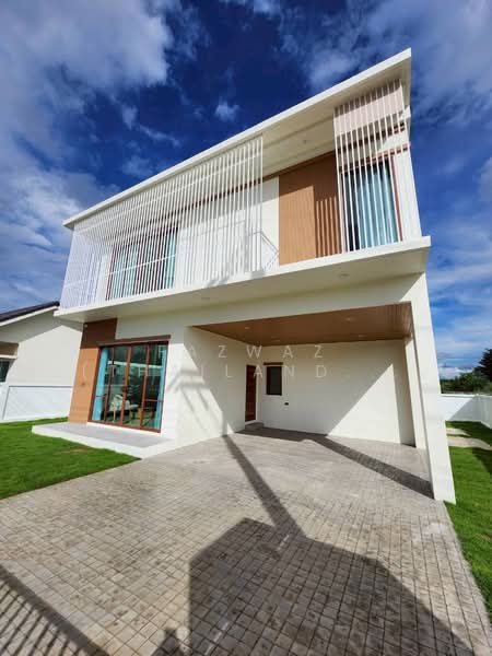 4 Bedroom Detached House Near Chiang Mai City, Chiang Mai, Nong Phaeng, Saraphi, Chiang Mai, 4 Bedrooms, 224 sqm, Single Detached House For Sale, by Fazwaz (Thailand) Co., Ltd., 500301228 - DDproperty.com