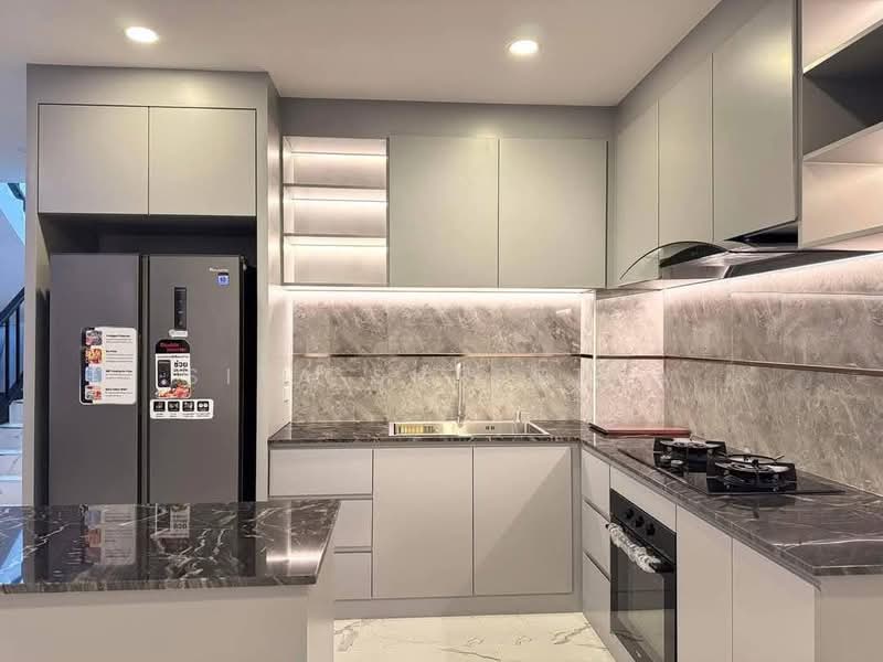 5-BR House, Chon Buri (Pattaya), Nong Pru, Bang Lamung (Pattaya), Chon Buri (Pattaya), 5 Bedrooms, 434 sqm, Single Detached House For Sale, by Sita Shrestha, 500301248 - DDproperty.com