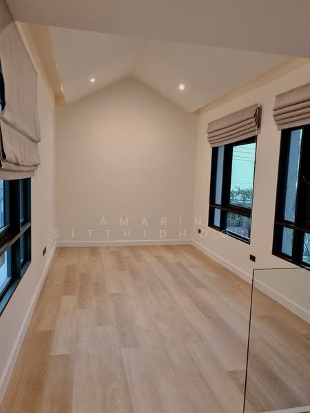 Single House Near Thonglor-Ekkamai, Bangkok, Khlong Tan Nua, Watthana, Bangkok, 3 Bedrooms, 300 sqm, Single Detached House For Rent, by Amarin Sitthidhoon, 500301269 - DDproperty.com