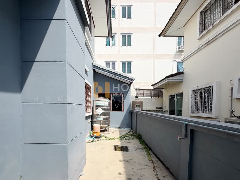หมู่บ้านสิรธานี, Nonthaburi, Mahasawat, Bang Kruai, Nonthaburi, 3 Bedrooms, 143 sqm, Single Detached House For Sale, by HOME Real Estate Service, 500301295 - DDproperty.com