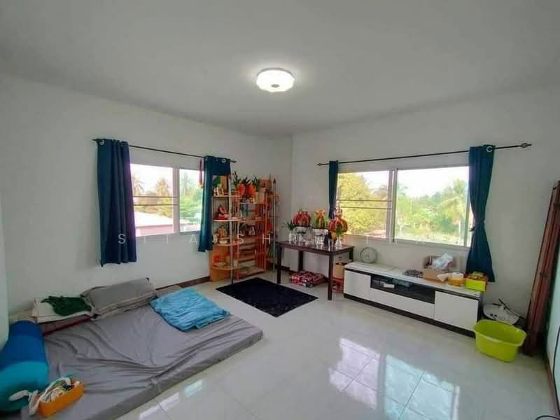 4-BR House, Chon Buri (Pattaya), Poong, Bang Lamung (Pattaya), Chon Buri (Pattaya), 4 Bedrooms, 325 sqm, Single Detached House For Sale, by Sita Shrestha, 500301312 - DDproperty.com
