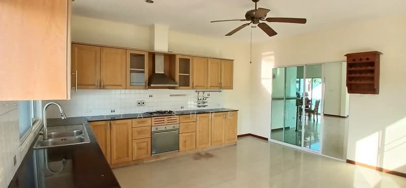5-BR House, Chon Buri (Pattaya), Poong, Bang Lamung (Pattaya), Chon Buri (Pattaya), 5 Bedrooms, 434 sqm, Single Detached House For Sale, by Sita Shrestha, 500301328 - DDproperty.com