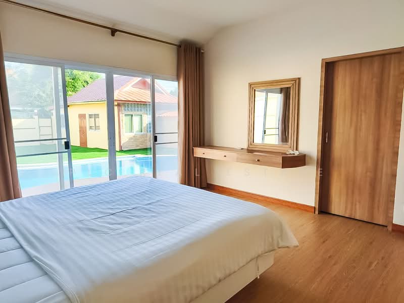 5 Bedroom Pool Villa for Sale Jomtien Chaiyapruek, Chon Buri (Pattaya), Bang Lamung, Bang Lamung (Pattaya), Chon Buri (Pattaya), 5 Bedrooms, 672 sqm, Villa For Sale, by PLC Real Estate, 500301339 - DDproperty.com