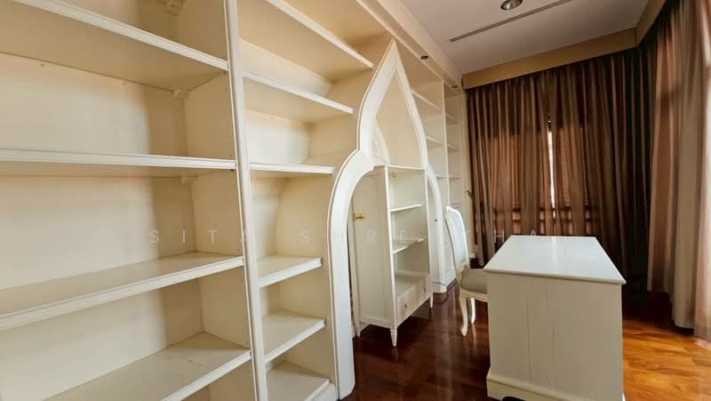 8-BR House, Chon Buri (Pattaya), Nong Pru, Bang Lamung (Pattaya), Chon Buri (Pattaya), 8 Bedrooms, 726 sqm, Single Detached House For Sale, by Sita Shrestha, 500301353 - DDproperty.com