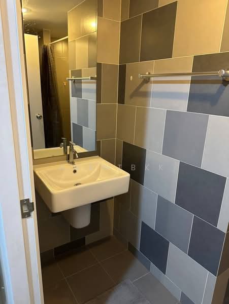 Chewathai Phetkasem 27, Bangkok, 27 Phet Kasem 27 Road, Bang Wa, Phasi Charoen, Bangkok, 1 Bedroom, 26 sqm, Condo For Rent, by Agentbkk, 500301365 - DDproperty.com