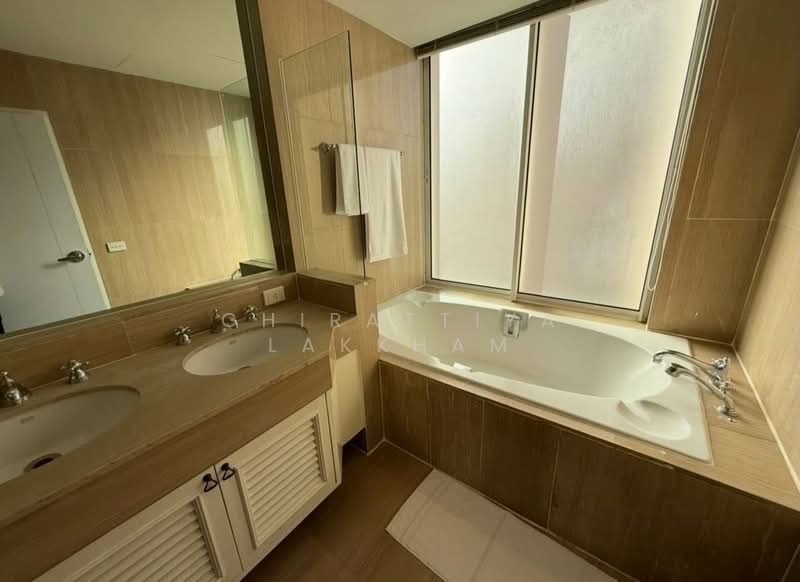 Langsuan Ville, Bangkok, 50 Soi Langsuan, Lumphini, Pathum Wan, Bangkok, 2 Bedrooms, 160 sqm, Condo For Rent, by Chirattiya Lakkham, 500301368 - DDproperty.com