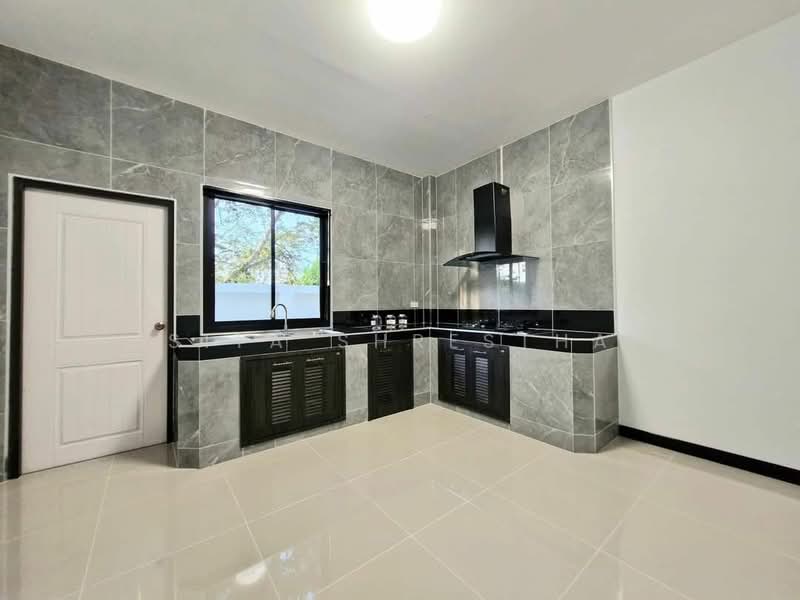 3-BR House, Chon Buri (Pattaya), Huai Yai, Bang Lamung (Pattaya), Chon Buri (Pattaya), 3 Bedrooms, 165 sqm, Single Detached House For Sale, by Sita Shrestha, 500301375 - DDproperty.com