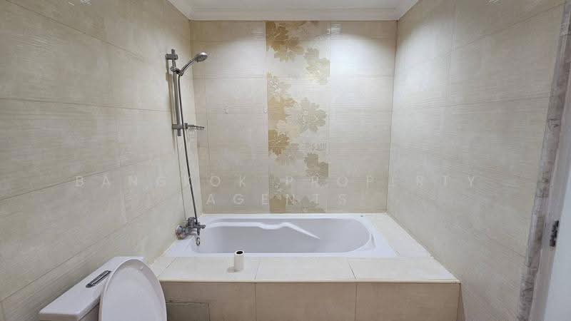 D.S. Tower 1 Sukhumvit 33, bangkok, Soi Phrom Chit, Khlong Tan Nua, Watthana, Bangkok, 3 Bedrooms, 242 sqm, Condo For Rent, by BANGKOK PROPERTY AGENTS, 500301388 - DDproperty.com