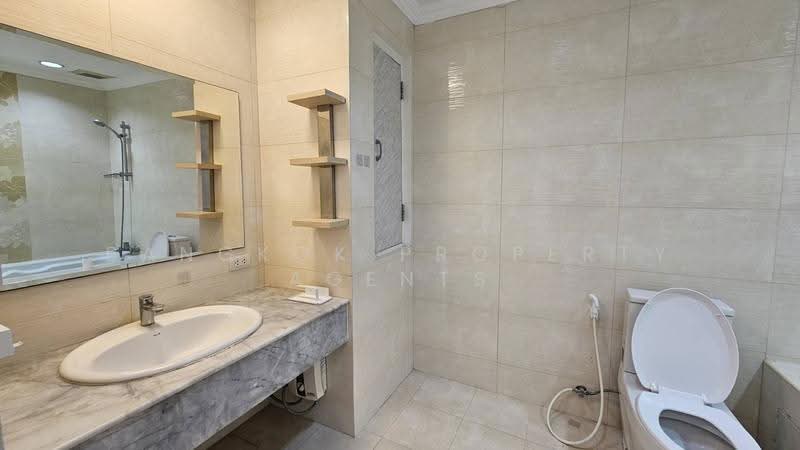 D.S. Tower 1 Sukhumvit 33, bangkok, Soi Phrom Chit, Khlong Tan Nua, Watthana, Bangkok, 3 Bedrooms, 242 sqm, Condo For Rent, by BANGKOK PROPERTY AGENTS, 500301388 - DDproperty.com
