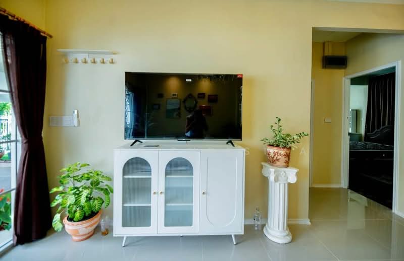 4-BR House, Chon Buri (Pattaya), Nong Pru, Bang Lamung (Pattaya), Chon Buri (Pattaya), 4 Bedrooms, 192 sqm, Single Detached House For Rent, by Sita Shrestha, 500301392 - DDproperty.com
