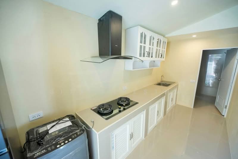 4-BR House, Chon Buri (Pattaya), Nong Pru, Bang Lamung (Pattaya), Chon Buri (Pattaya), 4 Bedrooms, 192 sqm, Single Detached House For Sale, by Sita Shrestha, 500301396 - DDproperty.com
