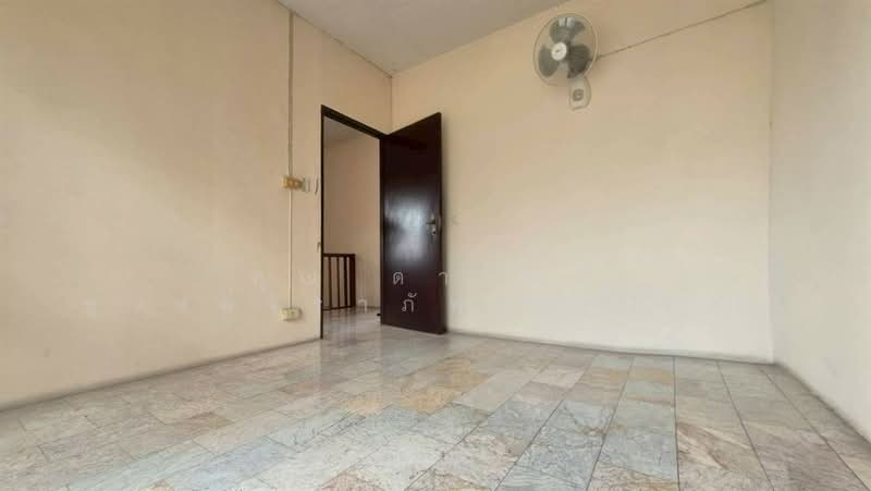 Baan Pornthisan 5, Pathum Thani, Lam Phak Kut, Thanyaburi, Pathum Thani, 3 Bedrooms, 100 sqm, Townhouse For Sale, by คุณ ดารุณีย์ ชูวงค์จิราภัทร์ (โรส), 500301400 - DDproperty.com