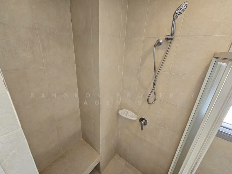 Grand Mercure Bangkok Asoke Residence, Bangkok, 50 5 Soi Sukhumvit 19, Khlong Tan Nua, Watthana, Bangkok, 3 Bedrooms, 220 sqm, Condo For Rent, by BANGKOK PROPERTY AGENTS, 500301401 - DDproperty.com