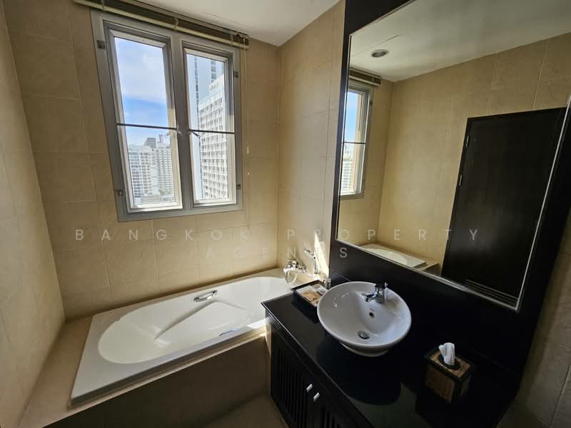 Grand Mercure Bangkok Asoke Residence, Bangkok, 50 5 Soi Sukhumvit 19, Khlong Tan Nua, Watthana, Bangkok, 3 Bedrooms, 220 sqm, Condo For Rent, by BANGKOK PROPERTY AGENTS, 500301401 - DDproperty.com