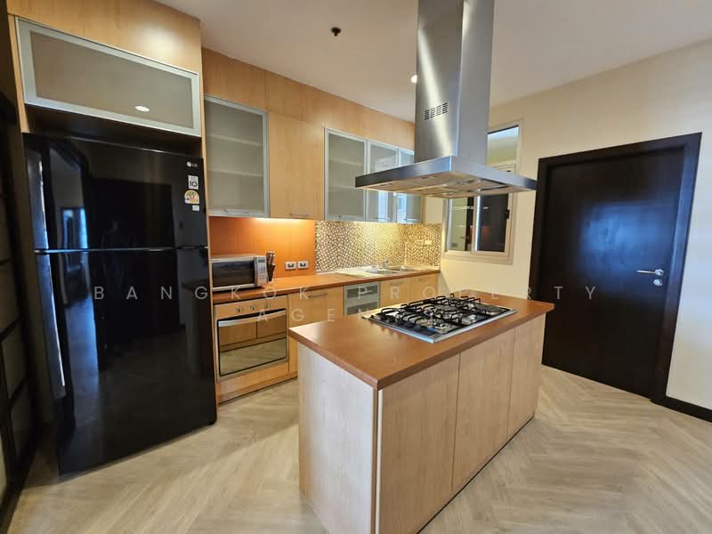 Grand Mercure Bangkok Asoke Residence : แกรนด์ เมอร์เคียว อโศก เรสซิเดนซ์, กรุงเทพ, 50 5 ซอย สุขุมวิท 19, คลองตันเหนือ, วัฒนา, กรุงเทพ, 220 ตร.ม., คอนโด ให้เช่า, โดย BANGKOK PROPERTY AGENTS, 500301401 - DDproperty.com
