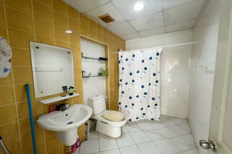 Baan Klang Muang Ladprao 71 Project 2 : บ้านกลางเมือง ลาดพร้าว 71 โครงการ 2, กรุงเทพ, ซอยลาดพร้าว 71 (ซอย นาคนิวาส 11), ลาดพร้าว, ลาดพร้าว, กรุงเทพ, 120 ตร.ม., ทาวน์เฮ้าส์ ขาย, โดย คุณบี, 500301402 - DDproperty.com