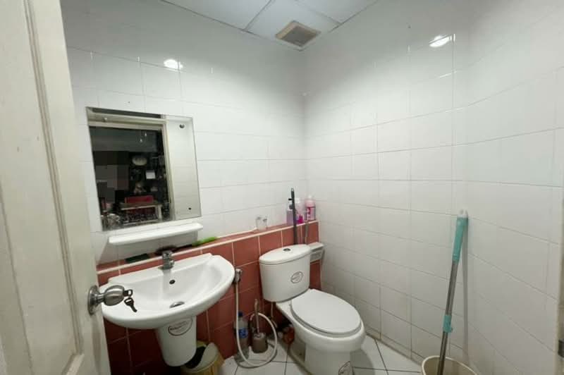 Baan Klang Muang Ladprao 71 Project 2 : บ้านกลางเมือง ลาดพร้าว 71 โครงการ 2, กรุงเทพ, ซอยลาดพร้าว 71 (ซอย นาคนิวาส 11), ลาดพร้าว, ลาดพร้าว, กรุงเทพ, 120 ตร.ม., ทาวน์เฮ้าส์ ขาย, โดย คุณบี, 500301402 - DDproperty.com
