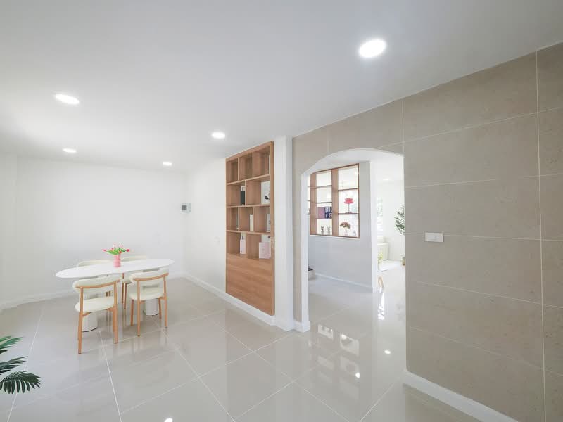 ม.สารินซิตี้ โซน เฉลียงจันทร์, Samut Sakhon, พระราม2, Khok Kham, Muang Samut Sakhon, Samut Sakhon, 3 Bedrooms, 450 sqm, Single Detached House For Sale, by wipa รุ่งธุระ, 500301403 - DDproperty.com