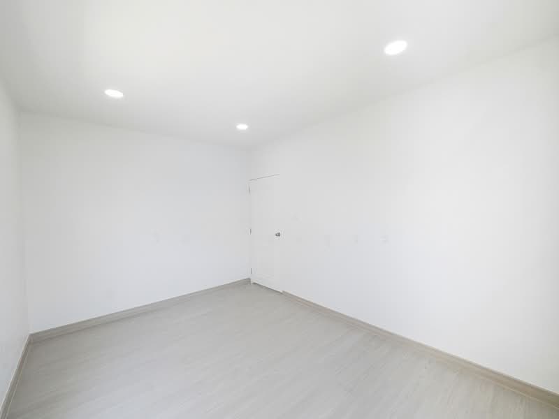 ม.สารินซิตี้ โซน เฉลียงจันทร์, Samut Sakhon, พระราม2, Khok Kham, Muang Samut Sakhon, Samut Sakhon, 3 Bedrooms, 450 sqm, Single Detached House For Sale, by wipa รุ่งธุระ, 500301403 - DDproperty.com