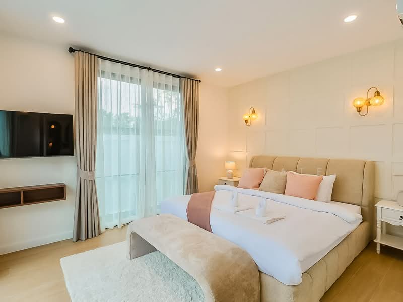 5 Bedroom Pool Villa for Sale Near Khao Chi Chan, Chon Buri (Pattaya), Na Chom Thian, Sattahip, Chon Buri (Pattaya), 5 Bedrooms, 335 sqm, Villa For Sale, by PLC real estate, 500301409 - DDproperty.com