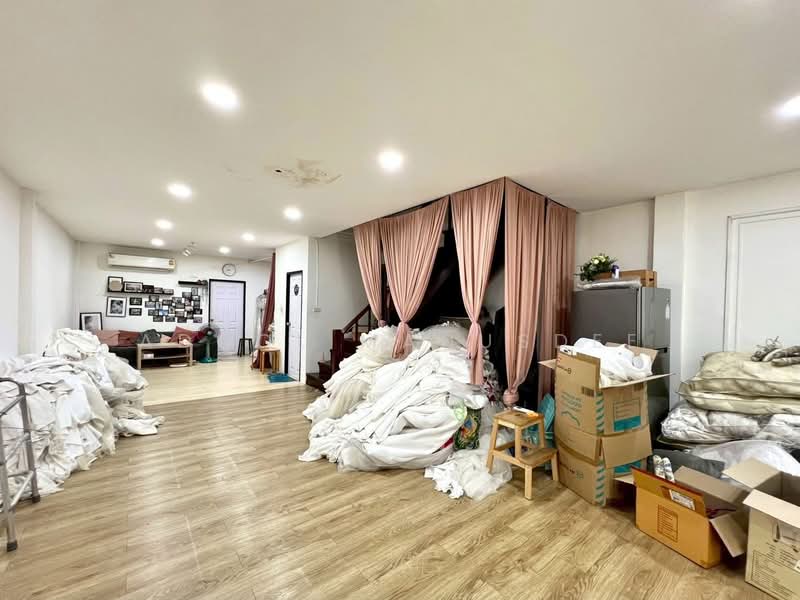 New World Ville, Nonthaburi, Lahan, Bang Bua Thong, Nonthaburi, 3 Bedrooms, 100 sqm, Townhouse For Sale, by Adool Manusdee, 500301412 - DDproperty.com