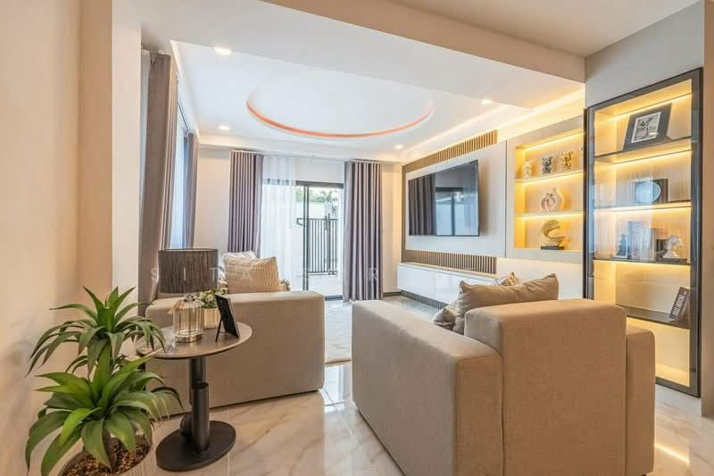 5-BR House, Chon Buri (Pattaya), Nong Pru, Bang Lamung (Pattaya), Chon Buri (Pattaya), 5 Bedrooms, 424 sqm, Single Detached House For Sale, by Sita Shrestha, 500301413 - DDproperty.com