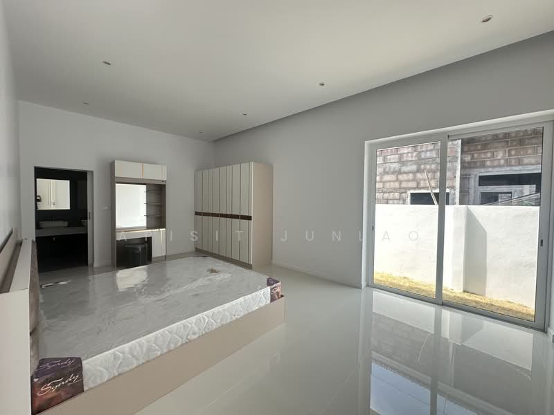 The Twin Pines, Prachuap Khiri Khan, Hin Lek Fai, Hua Hin, Prachuap Khiri Khan, 3 Bedrooms, 200 sqm, Villa For Sale, by Apisit Junlao, 500301418 - DDproperty.com