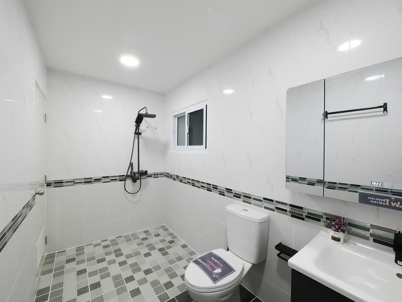 ม.อู่ทองเพลส2, Pathum Thani, ลำลูกกา, Khu Khot, Lam Luk Ka, Pathum Thani, 3 Bedrooms, 450 sqm, Single Detached House For Sale, by wipa รุ่งธุระ, 500301436 - DDproperty.com