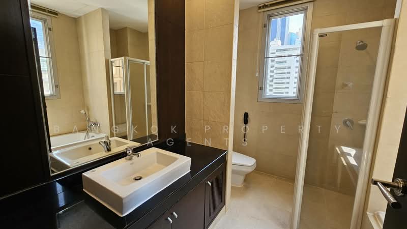 Grand Mercure Bangkok Asoke Residence, Bangkok, 50 5 Soi Sukhumvit 19, Khlong Tan Nua, Watthana, Bangkok, 3 Bedrooms, 155 sqm, Condo For Rent, by BANGKOK PROPERTY AGENTS, 500301439 - DDproperty.com