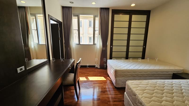Grand Mercure Bangkok Asoke Residence, Bangkok, 50 5 Soi Sukhumvit 19, Khlong Tan Nua, Watthana, Bangkok, 3 Bedrooms, 155 sqm, Condo For Rent, by BANGKOK PROPERTY AGENTS, 500301439 - DDproperty.com