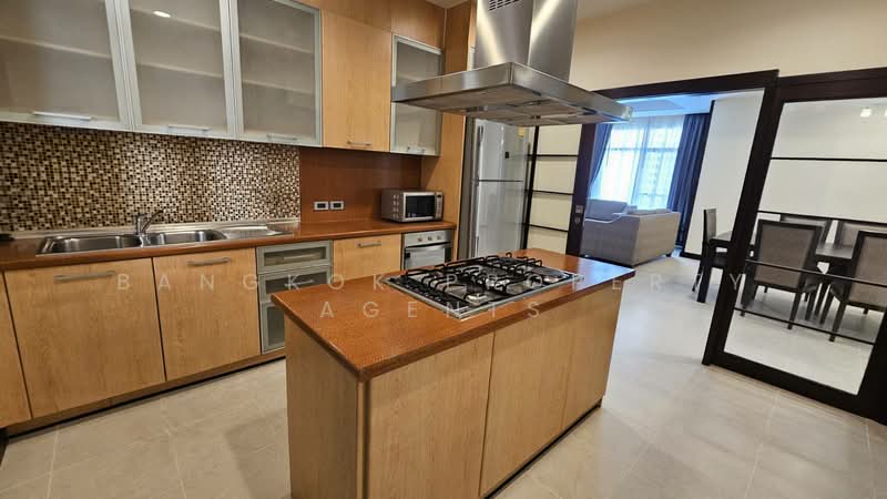 Grand Mercure Bangkok Asoke Residence : แกรนด์ เมอร์เคียว อโศก เรสซิเดนซ์, กรุงเทพ, 50 5 ซอย สุขุมวิท 19, คลองตันเหนือ, วัฒนา, กรุงเทพ, 155 ตร.ม., คอนโด ให้เช่า, โดย BANGKOK PROPERTY AGENTS, 500301439 - DDproperty.com