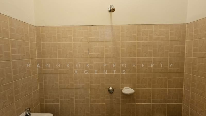 Grand Mercure Bangkok Asoke Residence, Bangkok, 50 5 Soi Sukhumvit 19, Khlong Tan Nua, Watthana, Bangkok, 3 Bedrooms, 155 sqm, Condo For Rent, by BANGKOK PROPERTY AGENTS, 500301439 - DDproperty.com