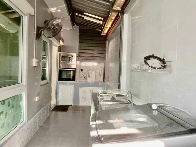 เดอะซี ไฟน์เนส ทาวน์ ศรีราชา, Chon Buri (Pattaya), Surasak, Si Racha, Chon Buri (Pattaya), 3 Bedrooms, 150 sqm, Townhouse For Sale, by A.T.A. Property, 500301465 - DDproperty.com