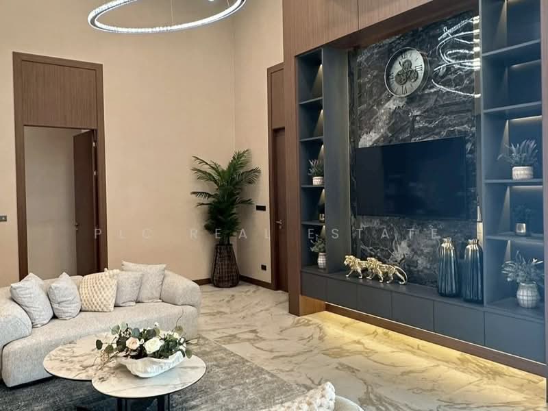 Pool Villa for Sale Huai Yai Pattaya Rooftop Luxury Villa, Chon Buri (Pattaya), Bang Lamung, Bang Lamung (Pattaya), Chon Buri (Pattaya), 4 Bedrooms, 368 sqm, Villa For Sale, by PLC real estate, 500301475 - DDproperty.com